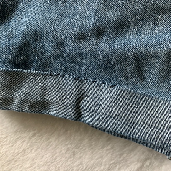 A.N.A. High Rise Denim Shorts - Picture 4 of 4